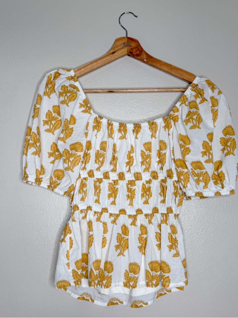Block Print Cotton Puff Sleeve Gold & White Floral Top - Picture 3 of 7